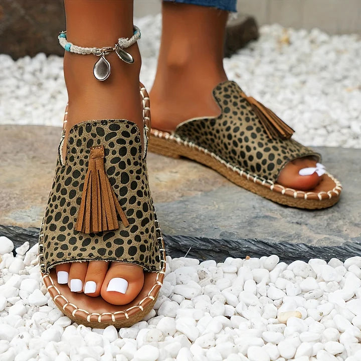 Mihaela – Boho chic šlepetės Ibizos stiliumi