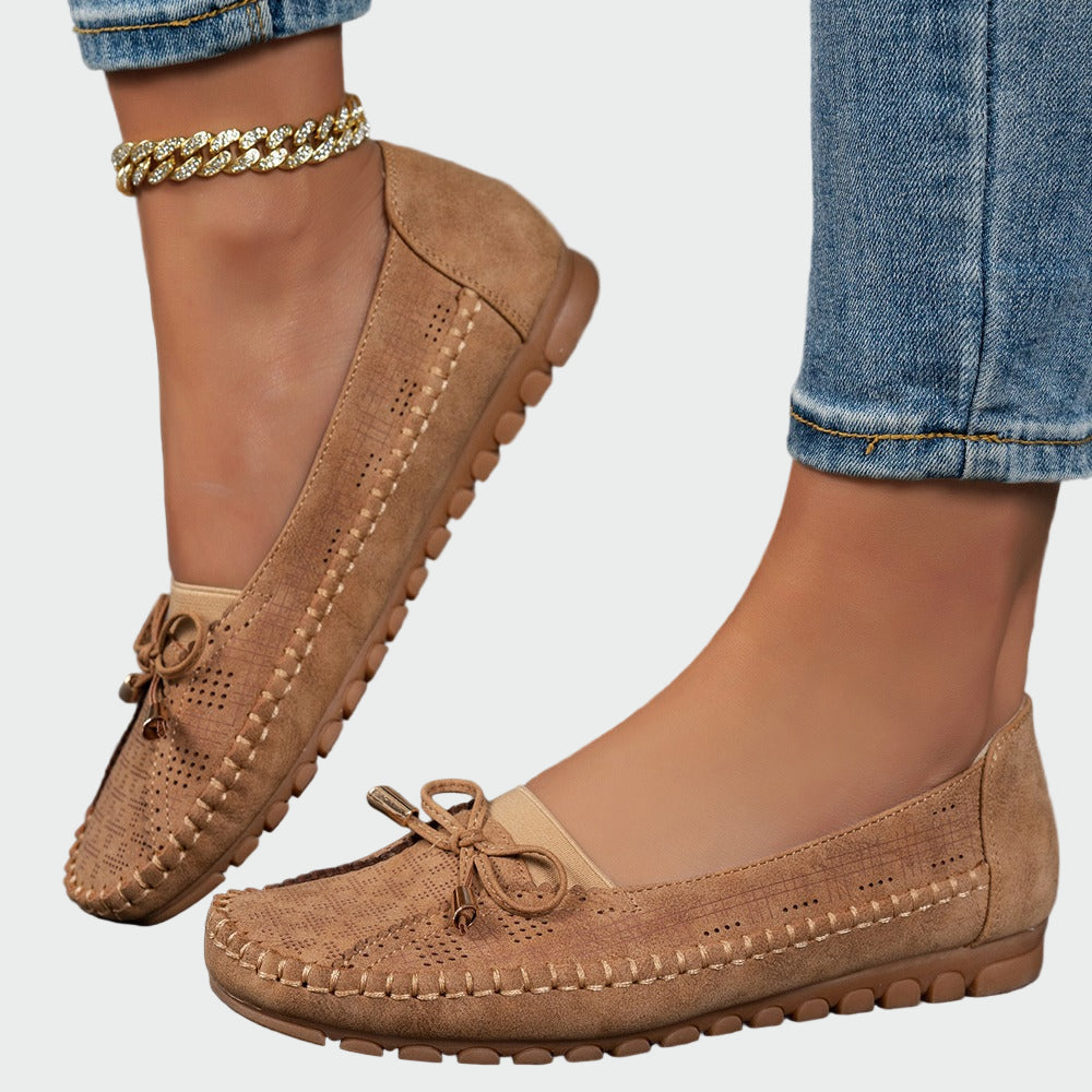 Patogūs slip-on tipo batai su ortopedine pada