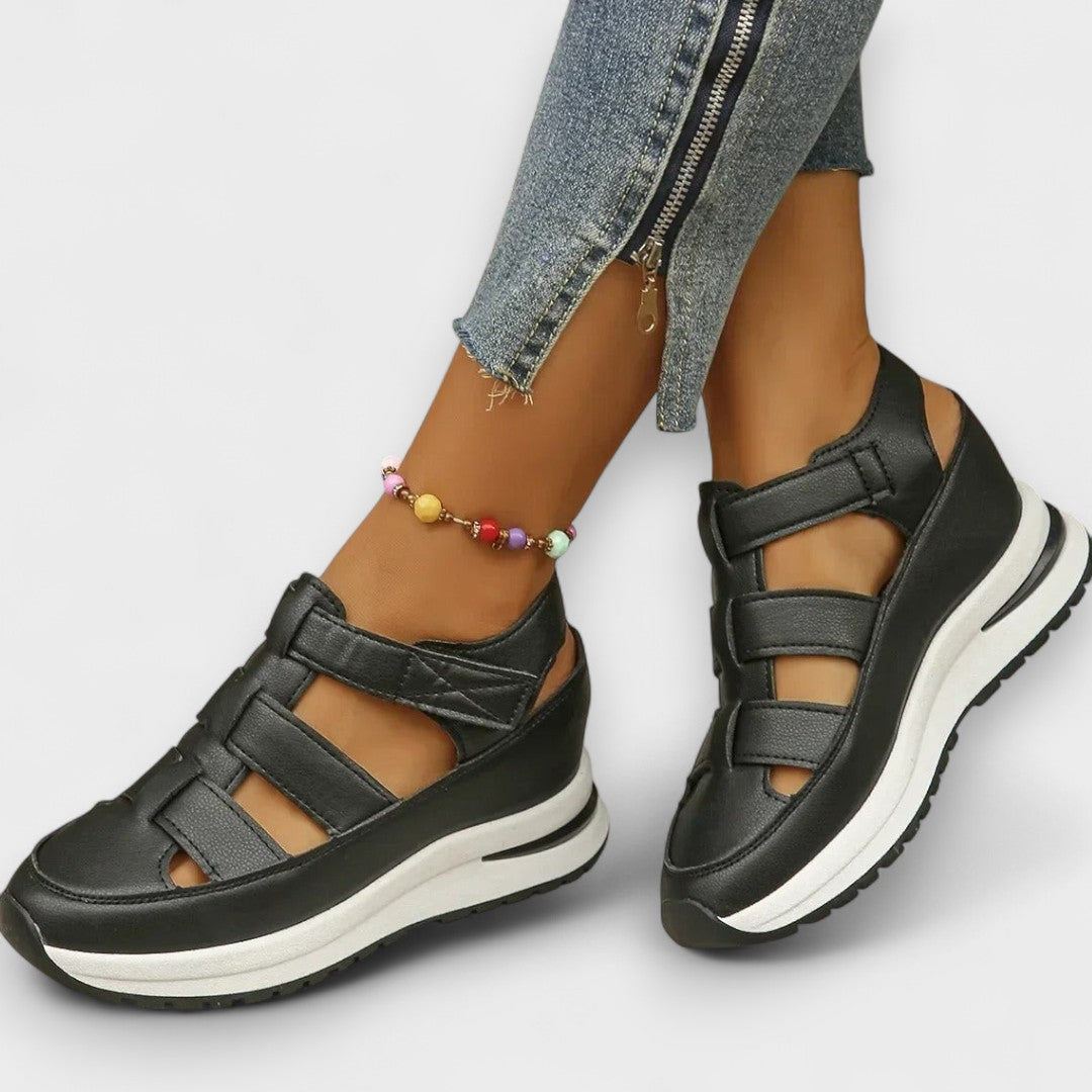 Petruța – Chunky sandalai su sportine padanga